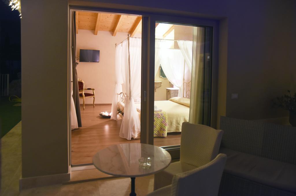Agriturismo Le Fontane Sale Marasino Bagian luar foto