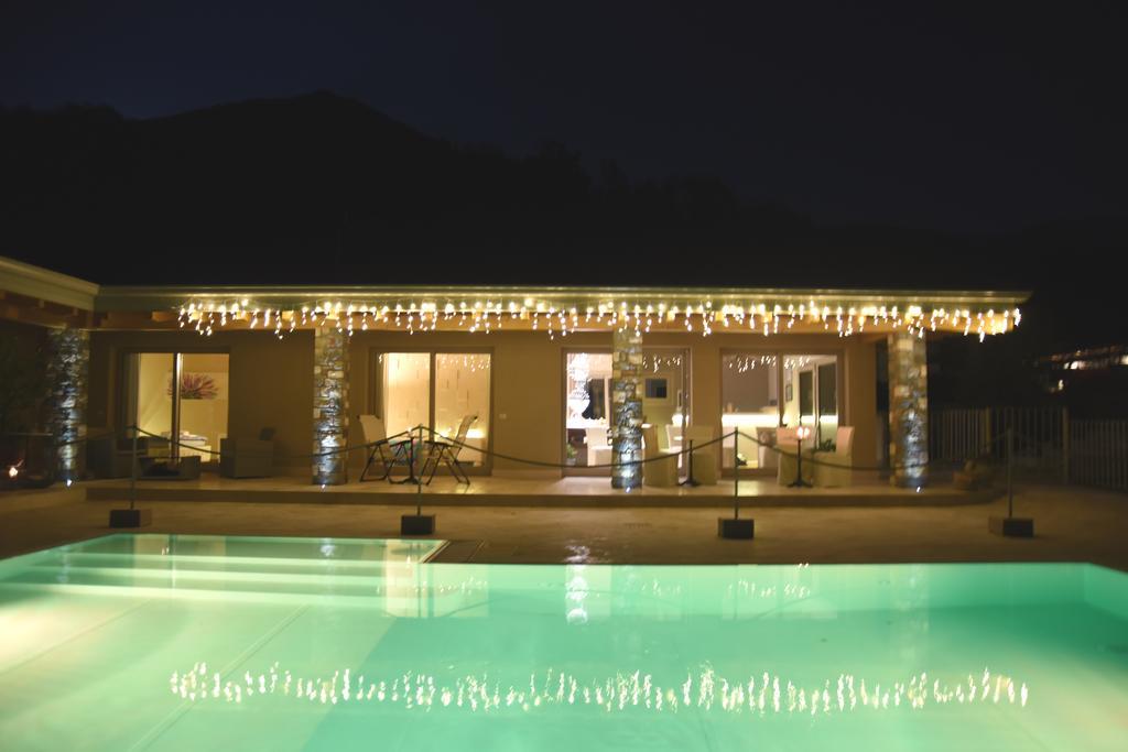 Agriturismo Le Fontane Sale Marasino Bagian luar foto